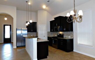 2725 Laurel Oak Drive