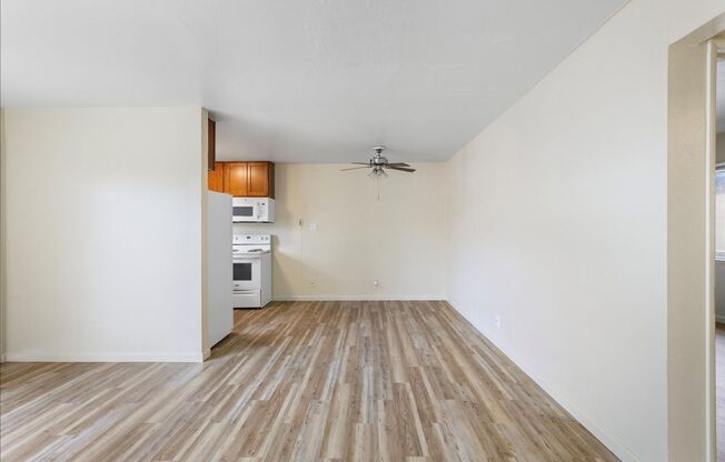 Central Ave 1715