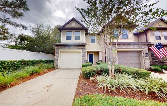 Beautiful Townhome in Bayberry !