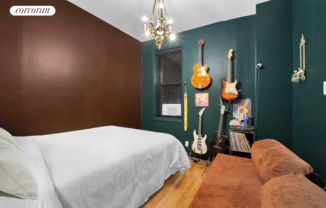 513 E 5 ST