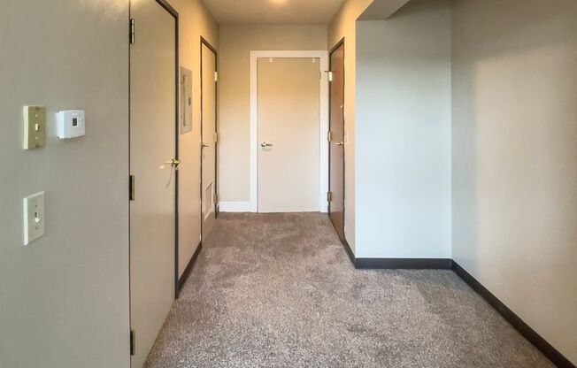 1 bed, 1 bath, 725 sqft, $725, Unit 358