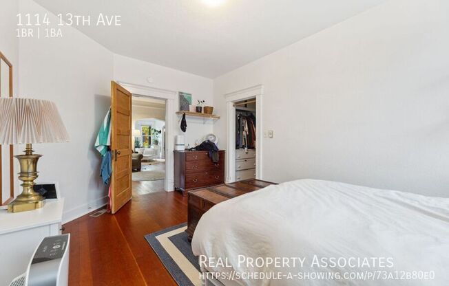 1114 13 AVE