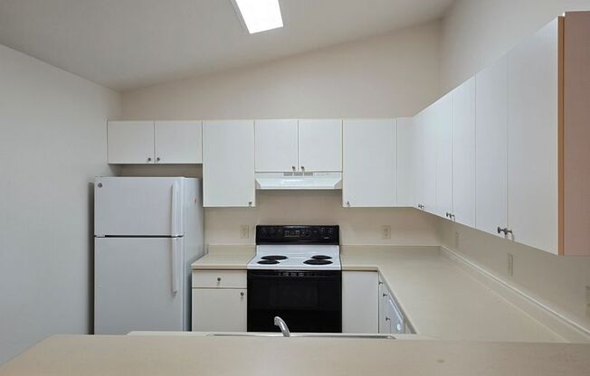 2 beds, 1 bath, 1,050 sqft, $1,269, Unit PL 7303