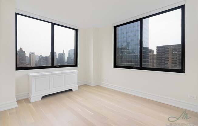 1 bed, 2 baths, $9,000, Unit 47H