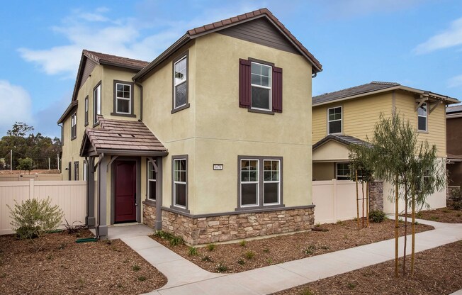 Village at Los Carneros Home w/ 2-Car Garage and AC!