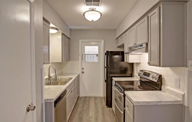 1947 Sean Dr - 4/Bed 2/Bath - $1,795/month