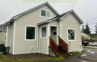 2-Bedroom, 1-Bathroom Unit Available in Multiplex Near Downtown Hillsboro