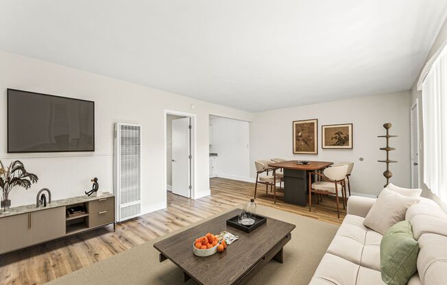 1254 W 110th