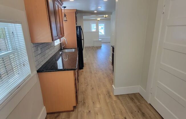 1 bed, 1 bath, $1,600