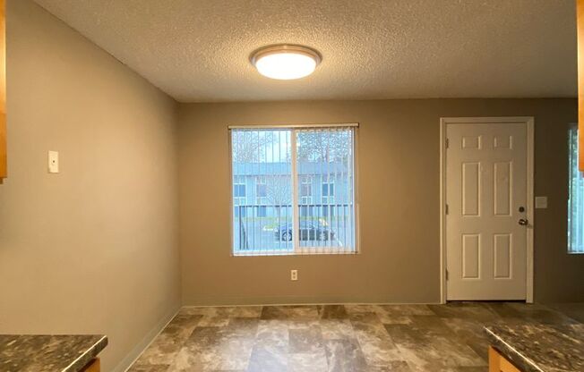 2 beds, 1 bath, 830 sqft, $1,250, Unit C-208