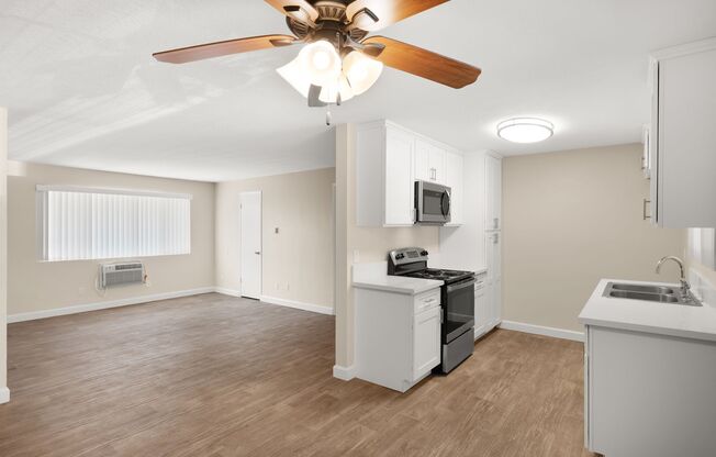 1 bed, 1 bath, 546 sqft, $1,900, Unit 6-12