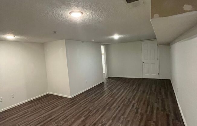 3 beds, 1 bath, 1,450 sqft, $1,795