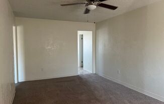 1 bed, 1 bath, 750 sqft, $925