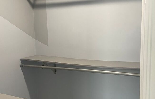 2 bedroom 2 full bathrooms - Centrally located