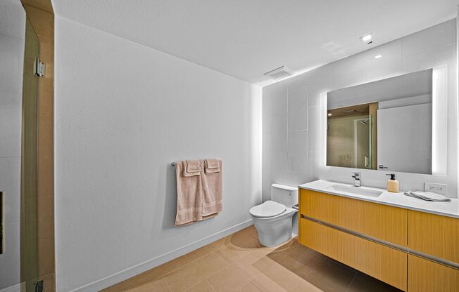 1 bed, 1 bath, 569 sqft, $3,600, Unit 519