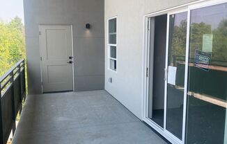 3940 W Overland