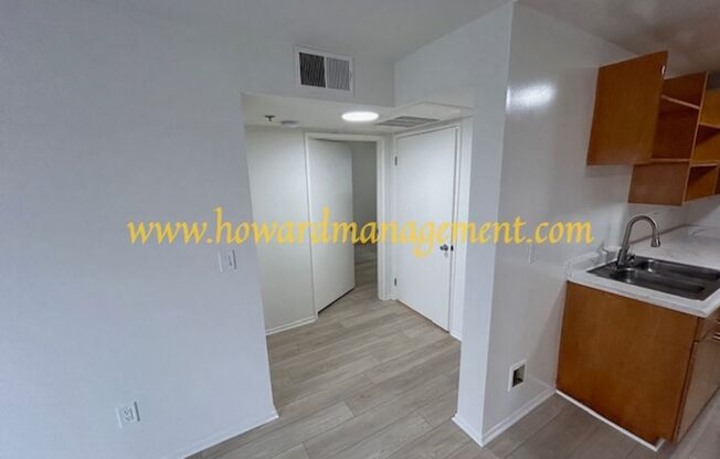 2 beds, 1 bath, $2,745, Unit 13