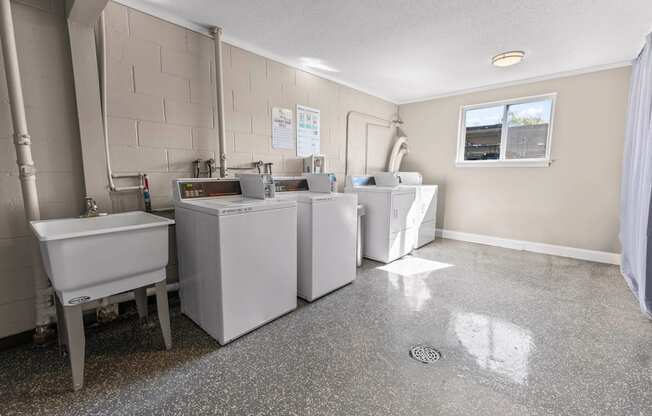 Timberbrook Apartments in Peoria, IL