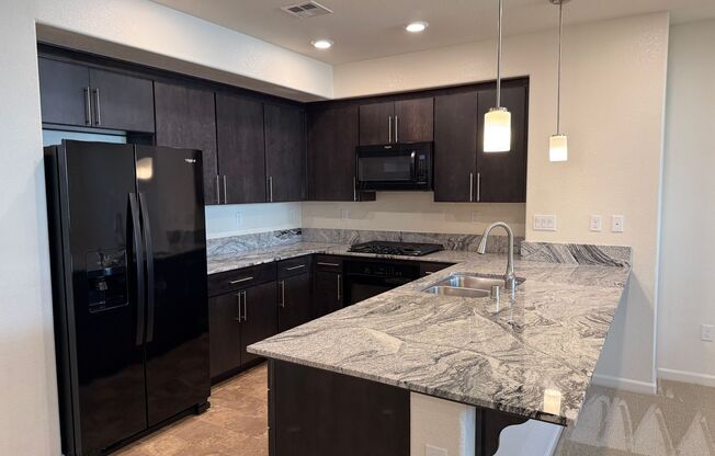 Executive Milpitas Townhome