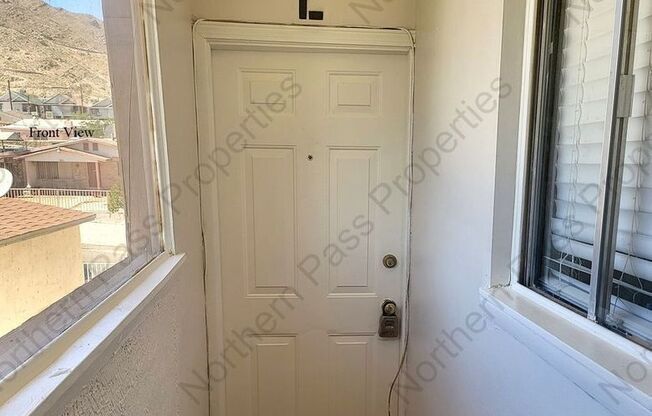 1111 N COTTON Street
