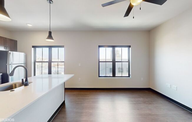 1 bed, 1 bath, 708 sqft, $1,158, Unit #411