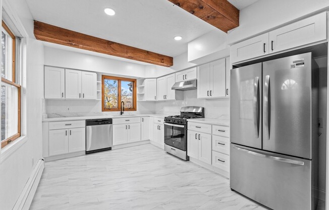 1 bed, 1 bath, 1,000 sqft, $2,100, Unit 1