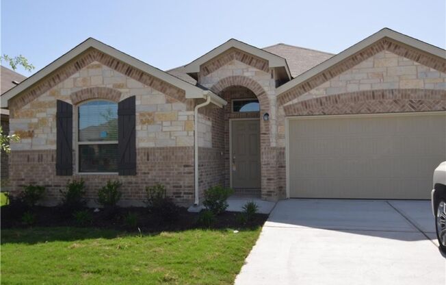 Gorgeous, energy efficient 3/2/2 one story home!