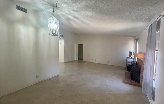 1851 Rockledge Dr
