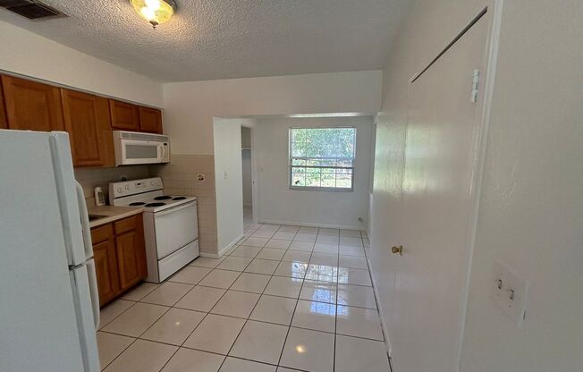 3 beds, 1 bath, $1,675