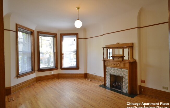 2214 N Kenmore Ave, Chicago IL 1