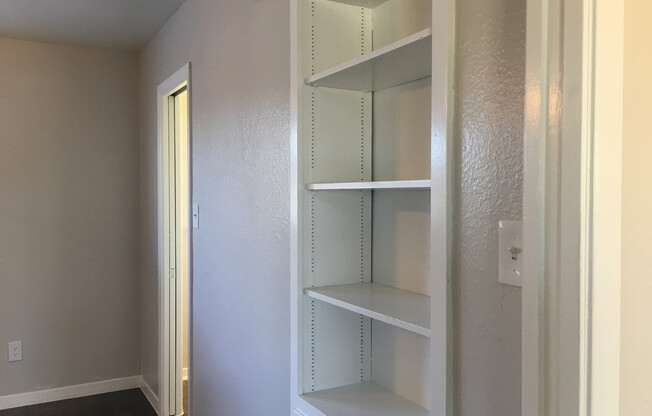 1 bed, 1 bath, 625 sqft, $1,150, Unit 121