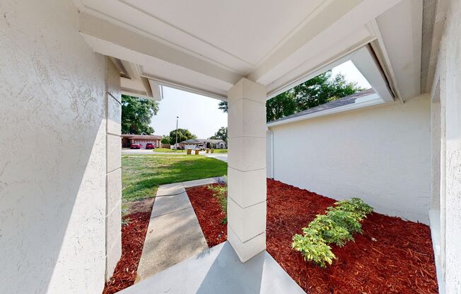 4Br/ 2Bath Home In Clermont - Available Now!