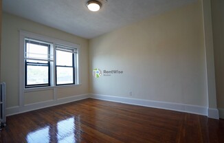 1315 Commonwealth Ave