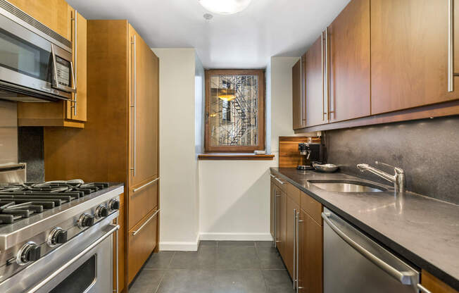 1 bed, 1 bath, $6,250, Unit 518