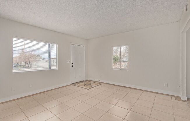 RECENTLY Renovated Home near Water Street District
