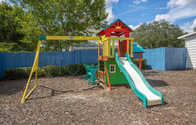 Timber Trace Apartments - Apartment Living in Tampa, FL