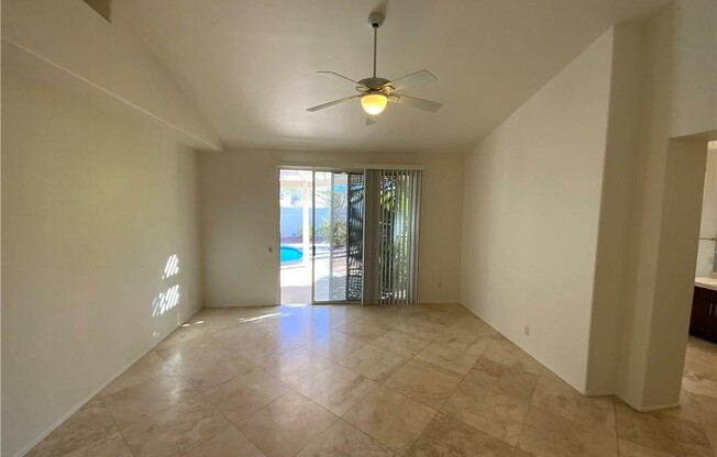 1612 SAINT GREGORY DR