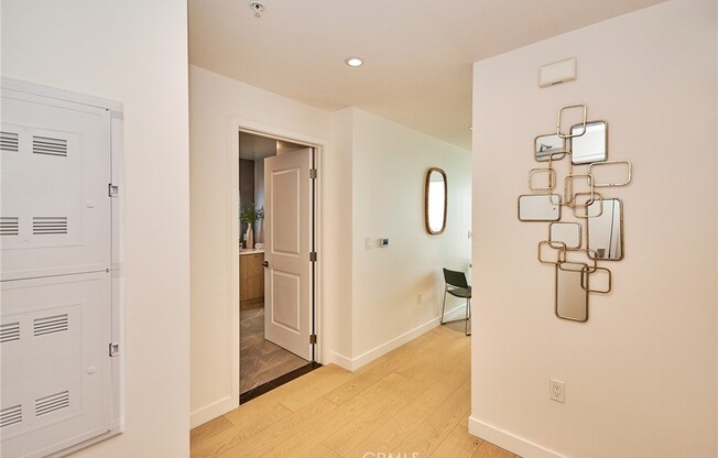 1 bed, 1 bath, 711 sqft, $3,200, Unit 2411
