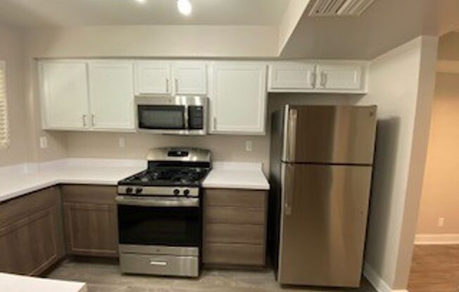 2 beds, 2 baths, 1,020 sqft, $2,525, Unit D101