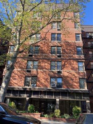 2 beds, 1 bath, 800 sqft, $2,400, Unit 107