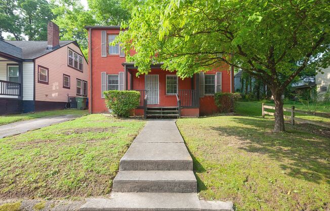 Spacious 3bd/2ba On Quiet Street Minutes From Atlanta BeltLine and I-20/75/85!