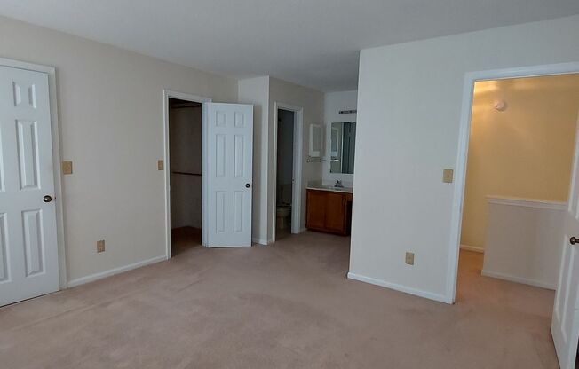 2 beds, 2 baths, $1,795