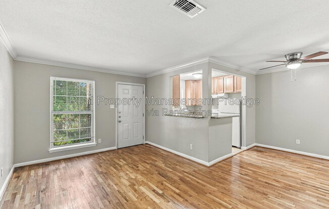 1 bed, 1 bath, 550 sqft, $1,195, Unit 10