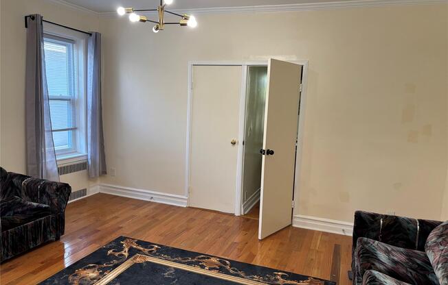 1004 LENOX RD