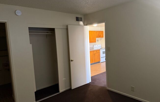 Available 1 Bedroom Condo In Central Las Vegas