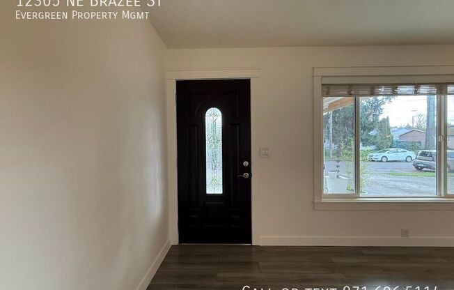 12305 NE BRAZEE ST