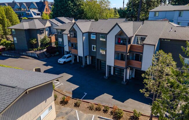 1 bed, 1 bath, 840 sqft, $1,875, Unit 46