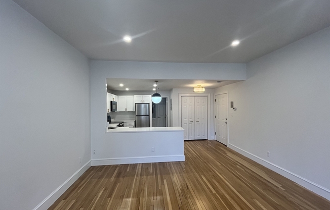 289 Beacon St.