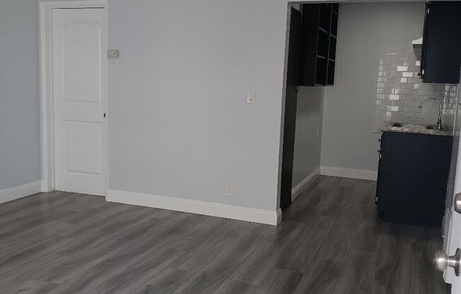 6347 Malabar Street LLC