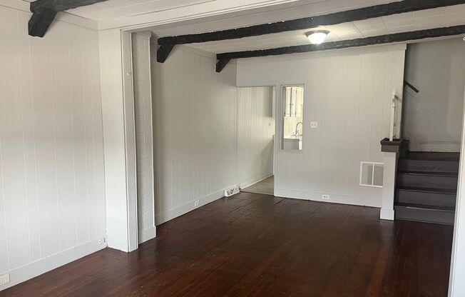 3 Bedroom, 1 Bath Home in Lancaster *accepts section 8*